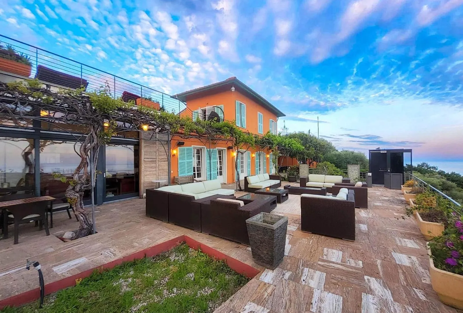 Villa Royal Domain, Entire, Bnbrickeys Menton